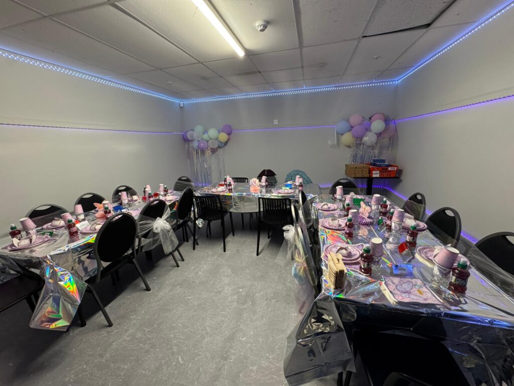 party room ACTIV8 VR